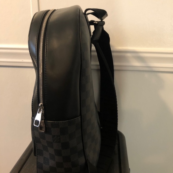 Louis Vuitton Josh backpack - Picture 3 of 7
